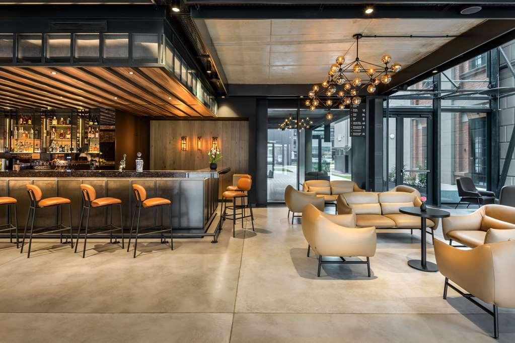 Barcelo Warsaw Powisle Hotell Restaurant bilde